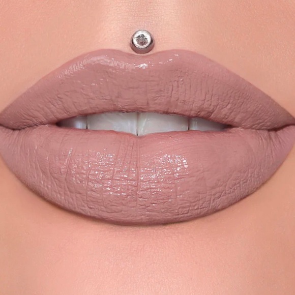 Jeffree Star Other - JEFFREE STAR - BLOW MY CANDLES Supreme Gloss Lip Gloss NIB